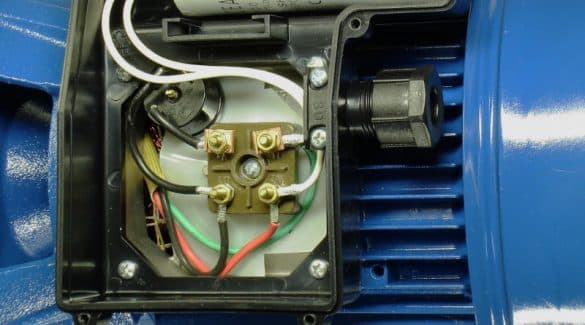 Wechselstrommotor - Anschlüsse identifizieren